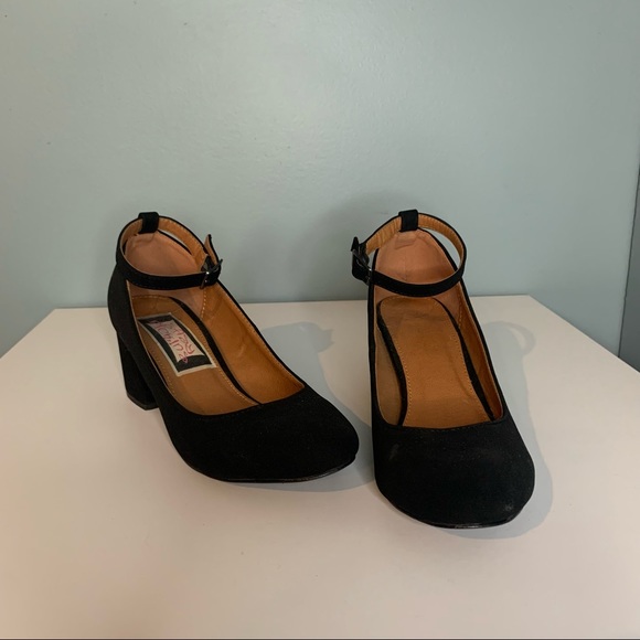 BLACK FELT CHUNKY HEEL - Picture 1 of 3